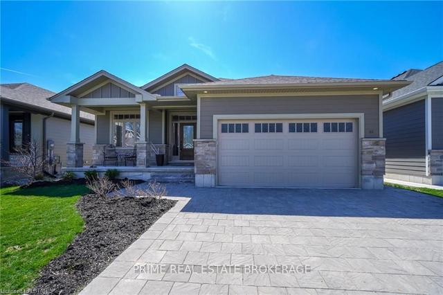 66 Deerfield Rd, House detached with 2 bedrooms, 2 bathrooms and 4 parking in Lambton Shores ON | Image 12