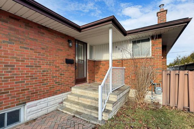 633 Gibbons St, House detached with 3 bedrooms, 2 bathrooms and 5 parking in Oshawa ON | Image 23
