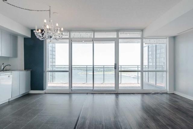 3511 - 15 Fort York Blvd, Condo with 2 bedrooms, 2 bathrooms and 1 parking in Toronto ON | Image 14