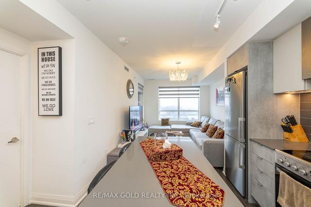 621 - 10 Gibbs St, Condo with 2 bedrooms, 2 bathrooms and 1 parking in Toronto ON | Image 5