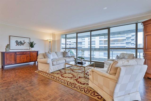 907/908 - 63 St Clair Ave W, Condo with 3 bedrooms, 3 bathrooms and 2 parking in Toronto ON | Image 29