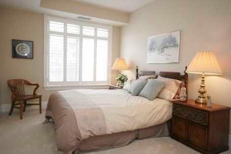 th 22 - 20 Burkebrook Pl, Townhouse with 3 bedrooms, 3 bathrooms and 2 parking in Toronto ON | Image 7