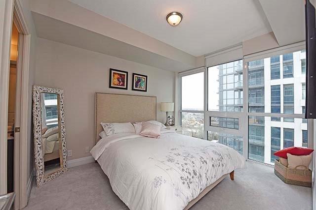 820 - 1185 The Queensway Ave, Condo with 2 bedrooms, 2 bathrooms and 1 parking in Toronto ON | Image 8