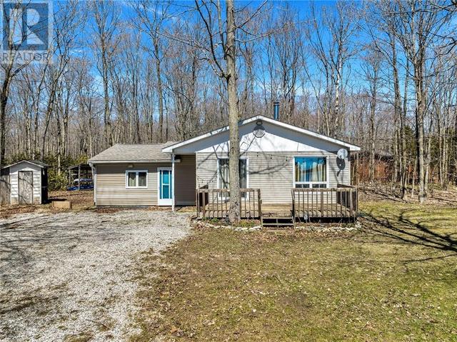 375a Lakeshore Drive, House detached with 3 bedrooms, 1 bathrooms and null parking in Central Manitoulin ON | Image 22