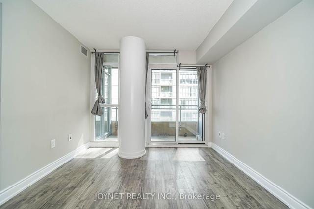 516 - 10 Capreol Crt, Condo with 1 bedrooms, 1 bathrooms and 0 parking in Toronto ON | Image 25