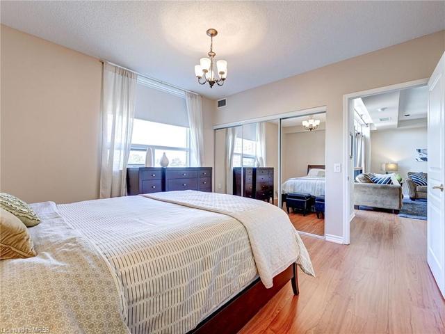 403 - 200 Burnhamthorpe Road, House attached with 2 bedrooms, 2 bathrooms and 1 parking in Mississauga ON | Image 18