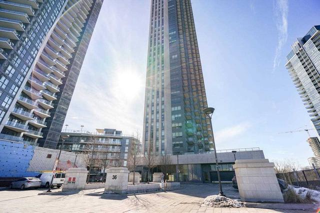 1002 - 36 Park Lawn Rd, Condo with 1 bedrooms, 1 bathrooms and 1 parking in Toronto ON | Image 1