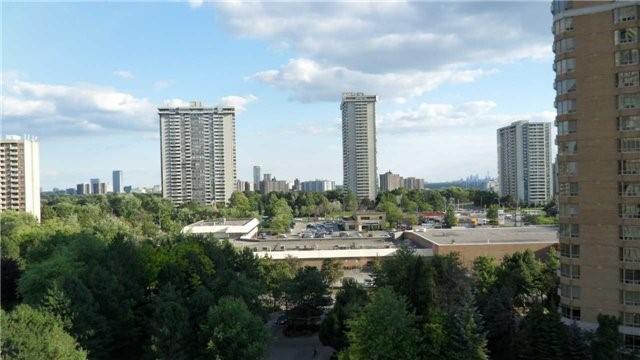 1002 - 85 Skymark Dr, Condo with 1 bedrooms, 2 bathrooms and 1 parking in Toronto ON | Image 3