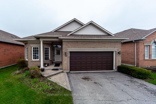 18 Faldo's Flight, House detached with 2 bedrooms, 3 bathrooms and 4 parking in Whitchurch Stouffville ON | Image 1
