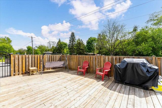 430 Grandview St S, House detached with 3 bedrooms, 2 bathrooms and 4 parking in Oshawa ON | Image 14