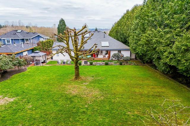 15186 73b Avenue, House detached with 4 bedrooms, 3 bathrooms and 11 parking in Surrey BC | Image 31
