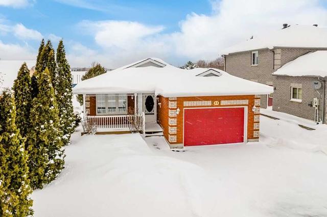 11 Charles St, House detached with 2 bedrooms, 2 bathrooms and 3 parking in Penetanguishene ON | Image 1