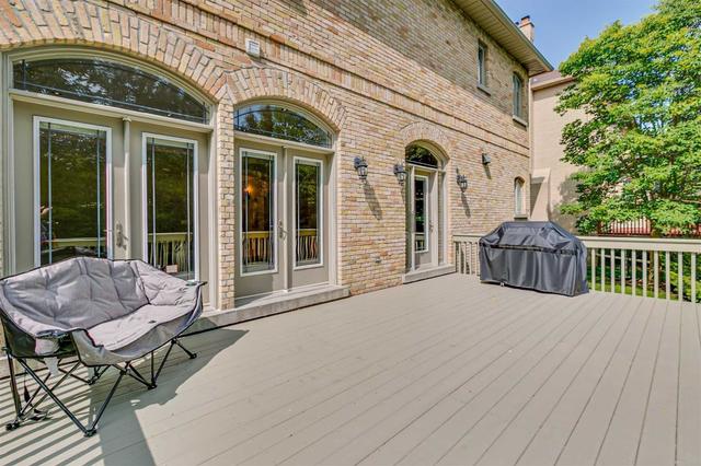 11 Cotswold Cres, House detached with 4 bedrooms, 7 bathrooms and 6 parking in Toronto ON | Image 27