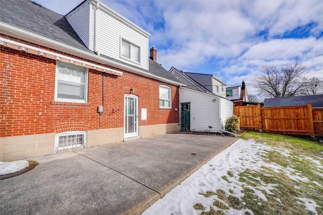 5 Boem Ave, House detached with 3 bedrooms, 3 bathrooms and 3 parking in Toronto ON | Image 27