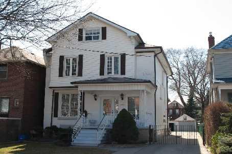404 Quebec Ave, House detached with 6 bedrooms, 3 bathrooms and 6 parking in Toronto ON | Image 1