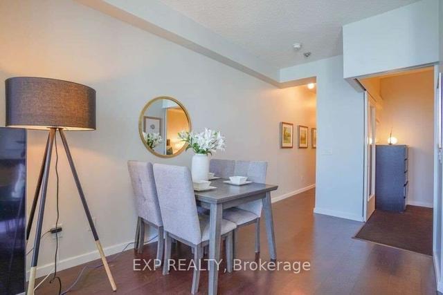 2704 - 8 York St, Condo with 1 bedrooms, 1 bathrooms and 1 parking in Toronto ON | Image 26