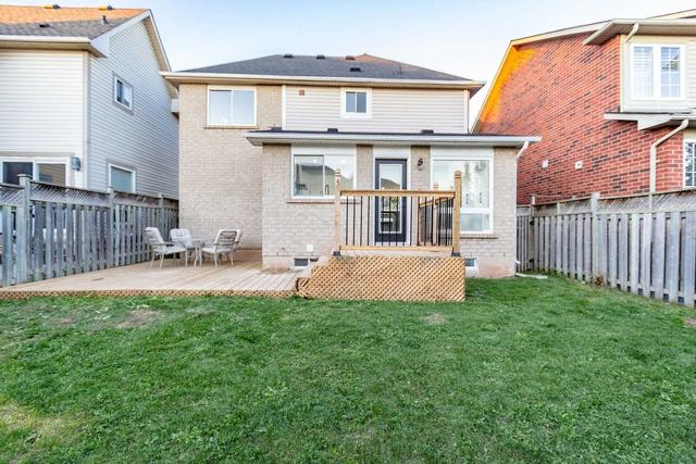 2202 Kenneth Cres, House detached with 3 bedrooms, 4 bathrooms and 3 parking in Burlington ON | Image 27