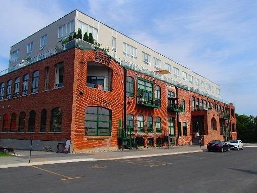 312 - 703 Cotton Mill St, Condo with 2 bedrooms, 3 bathrooms and 1 parking in Cornwall ON | Image 1