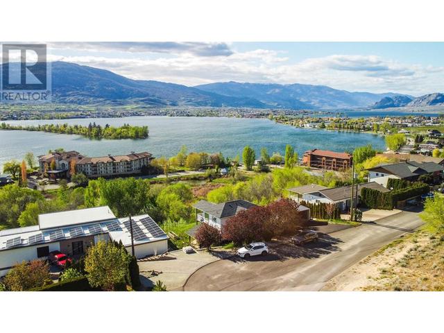 4004 39th Street, House detached with 2 bedrooms, 2 bathrooms and 3 parking in Okanagan Similkameen A BC | Image 80