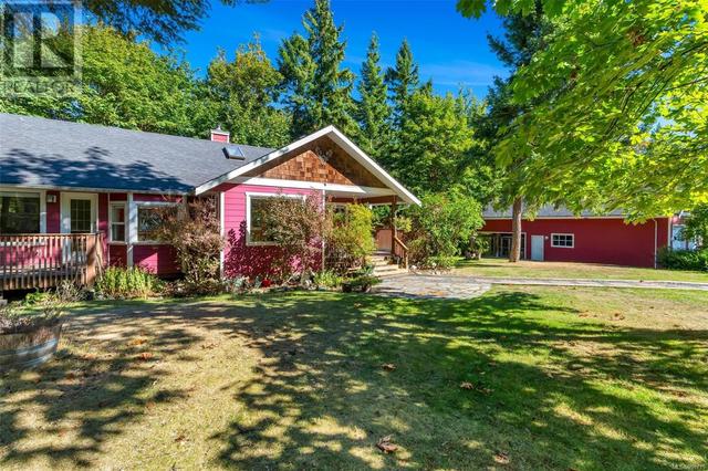 4191 Barnjum Rd, House detached with 5 bedrooms, 3 bathrooms and 10 parking in Cowichan Valley E BC | Image 3