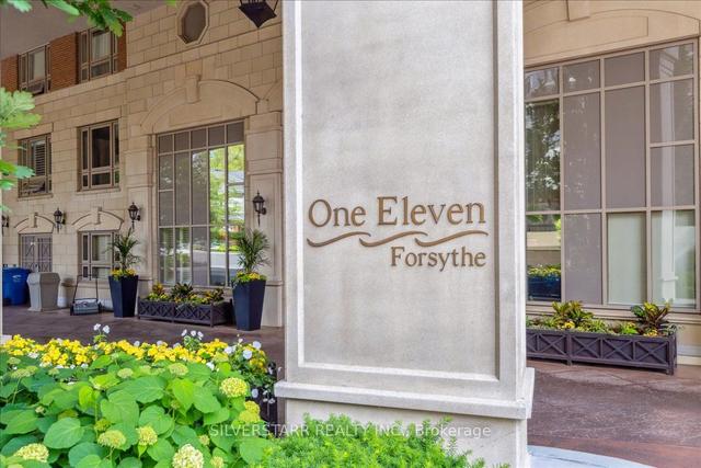 1002 - 111 Forsythe St, Condo with 2 bedrooms, 3 bathrooms and 2 parking in Oakville ON | Image 29