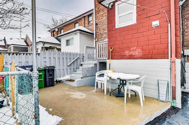 142 Winnett Ave, House detached with 3 bedrooms, 2 bathrooms and 2 parking in Toronto ON | Image 24