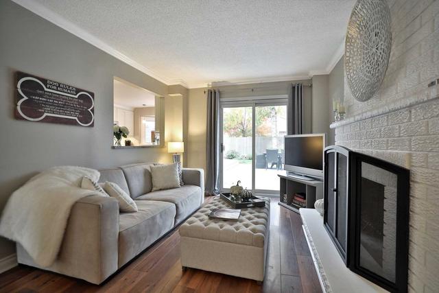 128 Speyside Dr, House detached with 3 bedrooms, 3 bathrooms and 3 parking in Oakville ON | Image 7