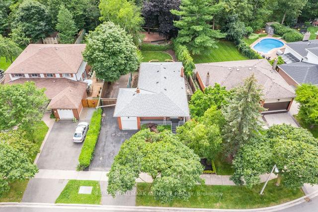 1150 Queens Ave, House detached with 2 bedrooms, 3 bathrooms and 7 parking in Oakville ON | Image 31