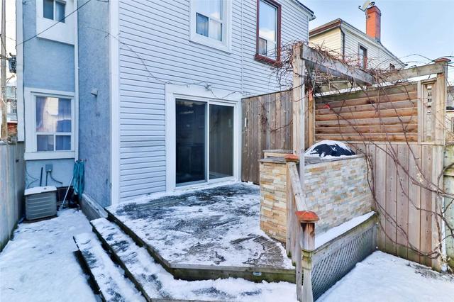 809 Pape Ave, House semidetached with 3 bedrooms, 2 bathrooms and 0 parking in Toronto ON | Image 21