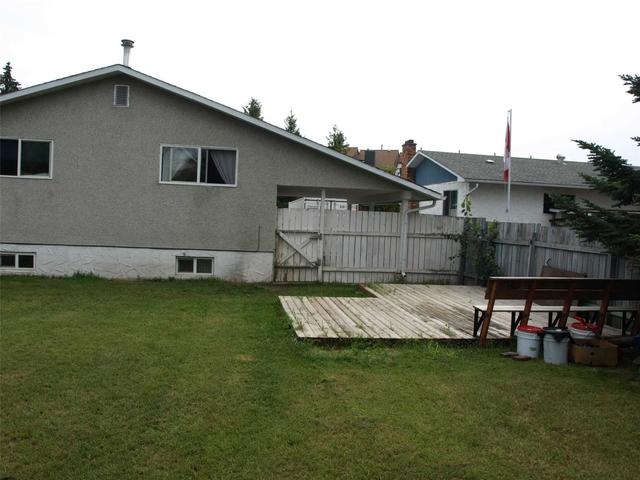 115 Corless Cres, House detached with 2 bedrooms, 2 bathrooms and 4 parking in Prince George BC | Image 2