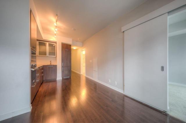 2909 - 14 York St, Condo with 1 bedrooms, 1 bathrooms and null parking in Toronto ON | Image 2