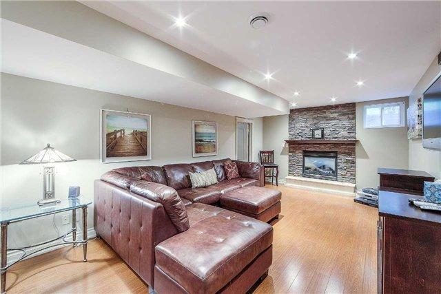 42 Woolacott Rd, House detached with 4 bedrooms, 6 bathrooms and 2 parking in Vaughan ON | Image 17