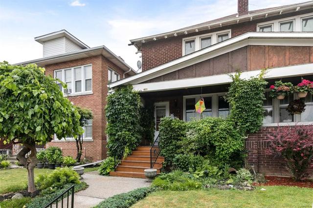827 Giles Blvd E, House semidetached with 3 bedrooms, 2 bathrooms and 1 parking in Windsor ON | Image 12