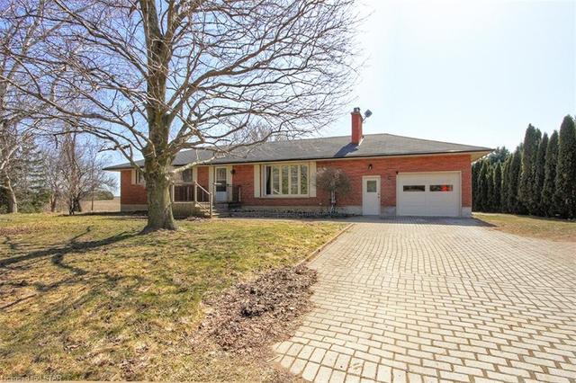 9755 Longwoods Road, House detached with 4 bedrooms, 2 bathrooms and 5 parking in Middlesex Centre ON | Image 2