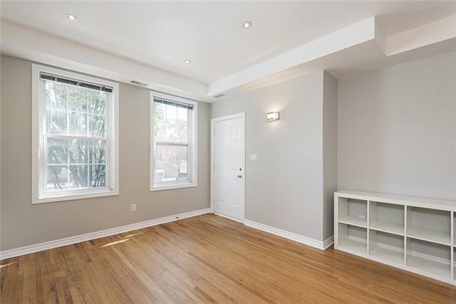 80B Coxwell Ave, Townhouse with 2 bedrooms, 2 bathrooms and 1 parking in Toronto ON | Image 8