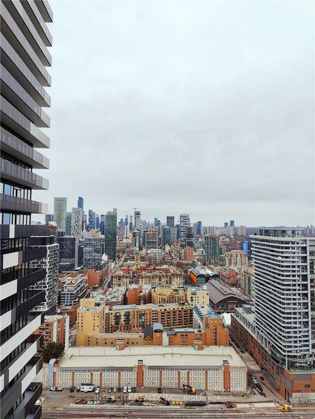 4716 - 138 Downes St, Condo with 1 bedrooms, 1 bathrooms and 0 parking in Toronto ON | Image 7