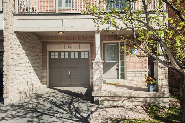 1062 Felicity Cres, House attached with 3 bedrooms, 4 bathrooms and 2 parking in Mississauga ON | Image 12