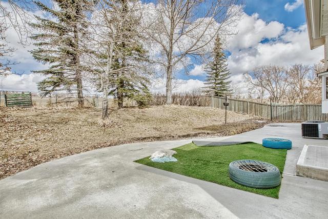 5924 Dalcastle Crescent Nw, House detached with 5 bedrooms, 3 bathrooms and 6 parking in Calgary AB | Image 48