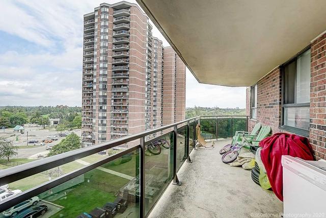708 - 234 Albion Rd, Condo with 3 bedrooms, 2 bathrooms and 1 parking in Toronto ON | Image 5