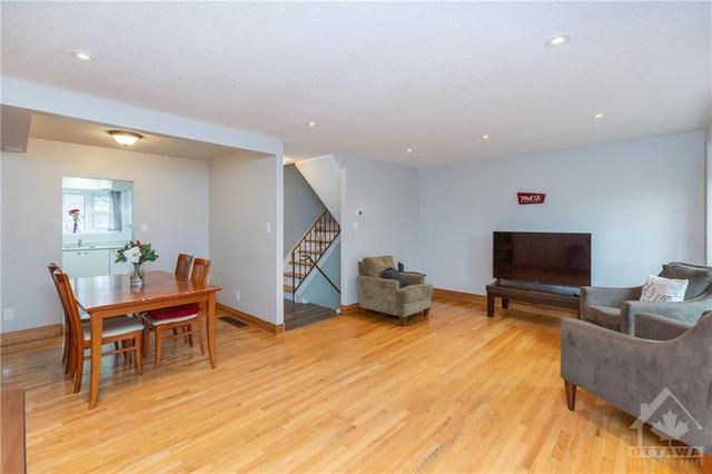 17 - 920 Dynes Road, Townhouse with 4 bedrooms, 2 bathrooms and 1 parking in Ottawa ON | Image 10