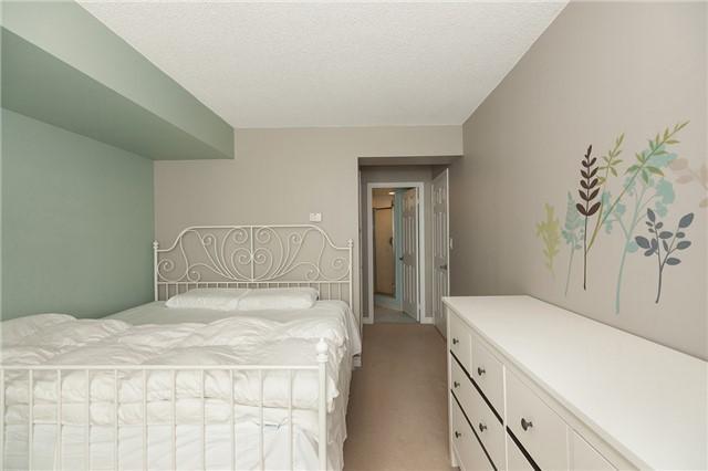 706 - 335 Rathburn Rd, Condo with 2 bedrooms, 2 bathrooms and 1 parking in Mississauga ON | Image 11