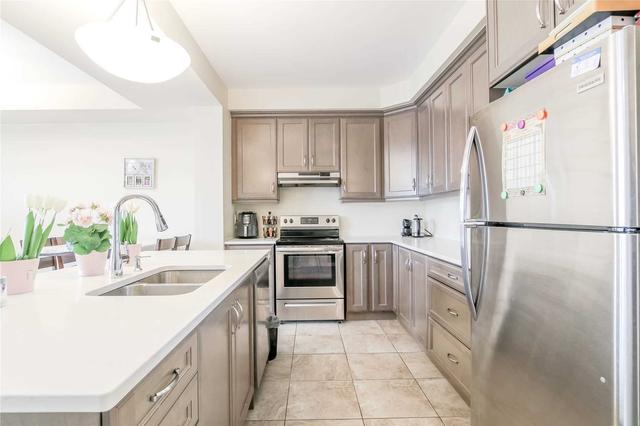 3286 Carding Mill Tr, House attached with 3 bedrooms, 4 bathrooms and 2 parking in Oakville ON | Image 19