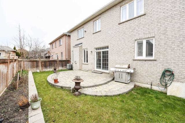 48 Lightheart Dr, House detached with 4 bedrooms, 4 bathrooms and 4 parking in Brampton ON | Image 35