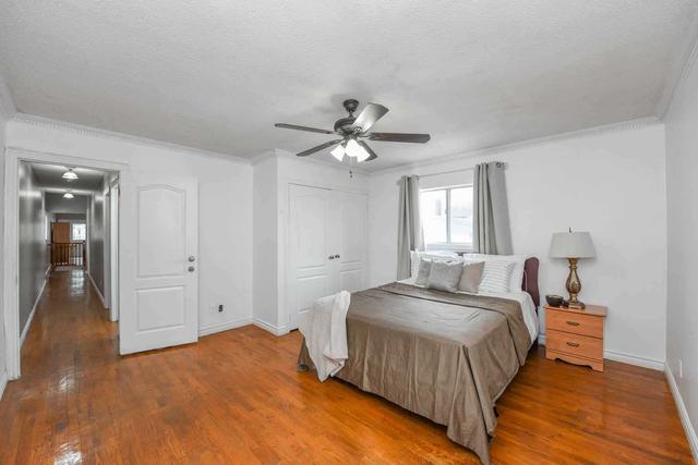 1 Amherst Ave, House detached with 3 bedrooms, 2 bathrooms and 4 parking in Toronto ON | Image 12