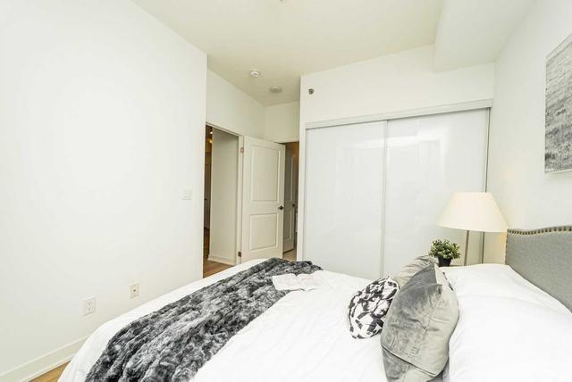 404 - 195 Bonis Ave, Condo with 2 bedrooms, 2 bathrooms and 1 parking in Toronto ON | Image 9