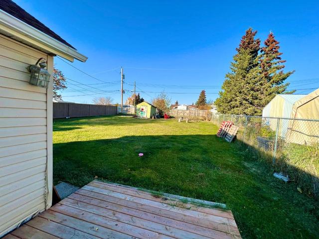 916 91a Avenue, House detached with 1 bedrooms, 1 bathrooms and null parking in Dawson Creek BC | Image 11