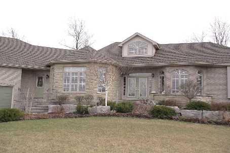 24 Turtle Lake Dr, House detached with 3 bedrooms, 5 bathrooms and 5 parking in Halton Hills ON | Image 2