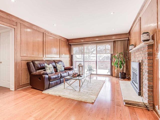 43 Shadberry Dr, House semidetached with 3 bedrooms, 3 bathrooms and 2 parking in Toronto ON | Image 6
