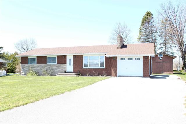 4049 Highway 35, House detached with 3 bedrooms, 2 bathrooms and 9 parking in Kawartha Lakes ON | Image 1