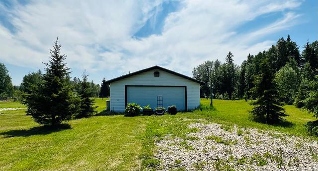 1 Riverside Place, House detached with 5 bedrooms, 2 bathrooms and null parking in Clearwater County AB | Image 2